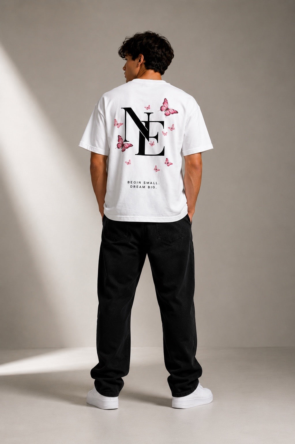 Norvé Oversized Butterfly T-Shirt – White